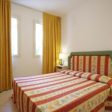Residence Rex Lo Scoglietto Пунта-Ала Екстер'єр фото