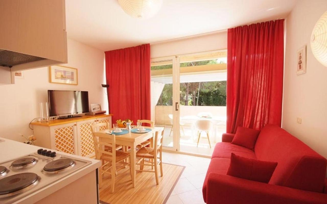 Residence Rex Lo Scoglietto Пунта-Ала Екстер'єр фото