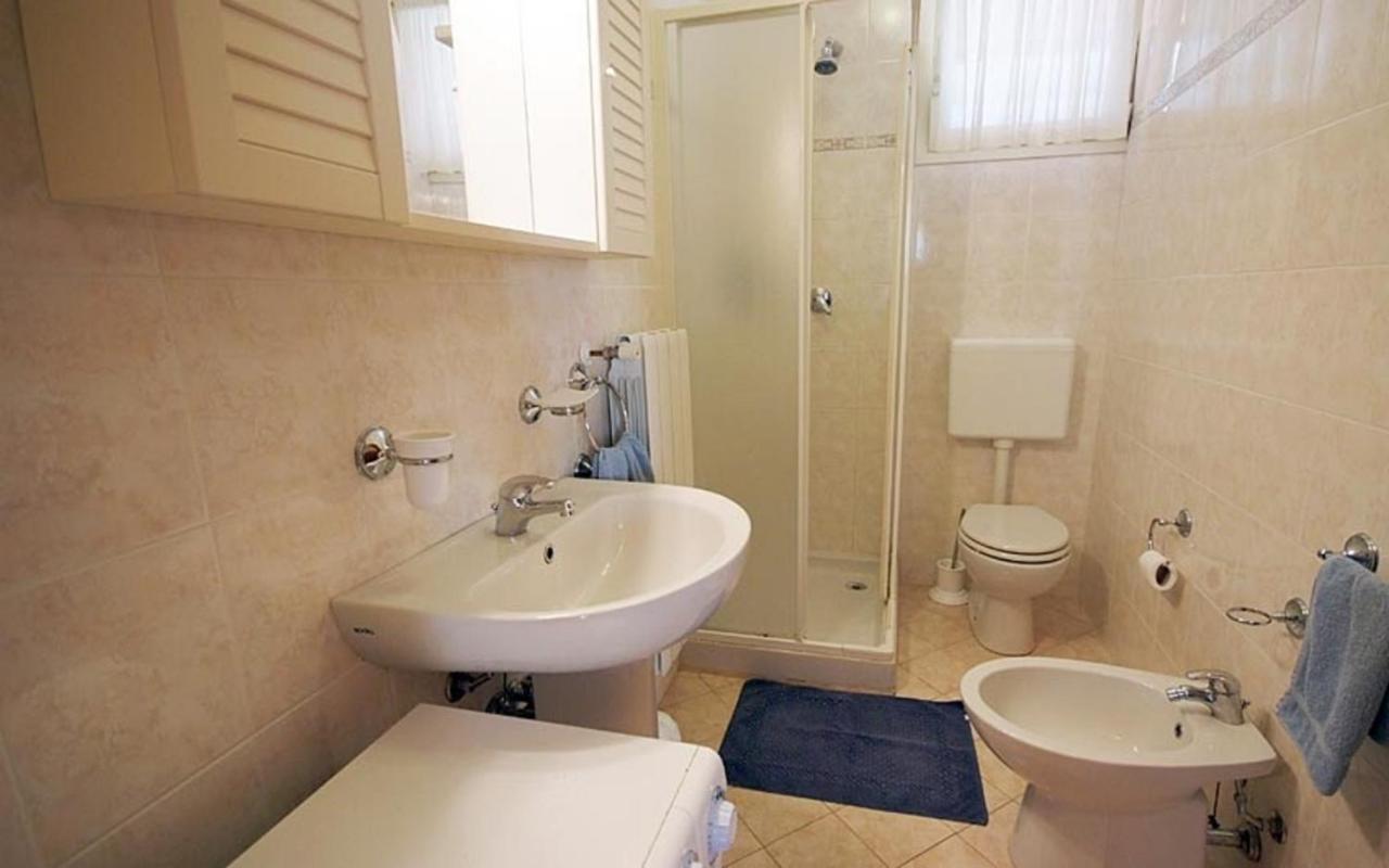 Residence Rex Lo Scoglietto Пунта-Ала Екстер'єр фото